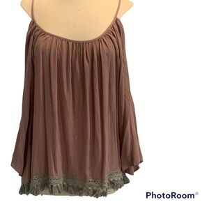 Entro size Medium Mauve/taupe Boho peasant cold shoulder blouse
